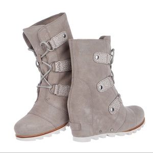 Sorel Joan of Arctic Wedge Boots 🖤 7.5